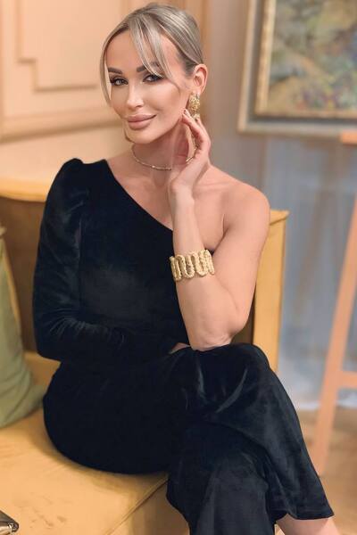 Radiant Beauty: Katerina, 42 y.o. from Odesa, Ukraine — VeronikaLove