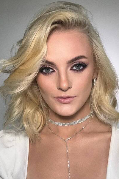 Graceful Allure: Victoriia, 25 y.o. from Krakow, Poland — VeronikaLove