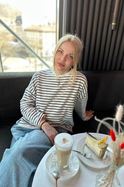 Serene Kseniya, 38 y.o. from Lviv, Ukraine with Blonde hair — VeronikaLove