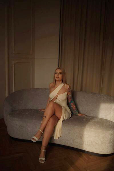 Serene Kseniya, 38 y.o. from Lviv, Ukraine with Blonde hair — VeronikaLove