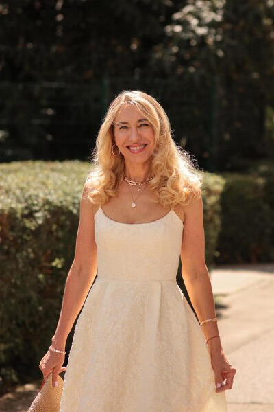 Radiant Allure: Liudmila, 51 y.o. from Vienna, Austria — VeronikaLove