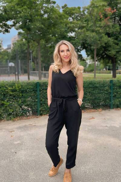 Radiant Allure: Liudmila, 51 y.o. from Vienna, Austria — VeronikaLove