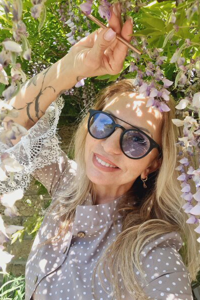 Mystical Presence: Elena, 55 y.o. from Odesa, Ukraine — VeronikaLove