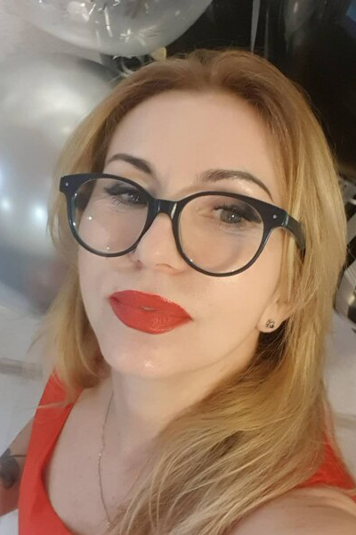 Mystical Presence: Elena, 55 y.o. from Odesa, Ukraine — VeronikaLove