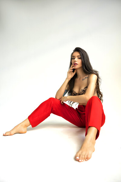 Enchanting Elena, 25 y.o. from Chisinau, Moldova with Black hair — VeronikaLove