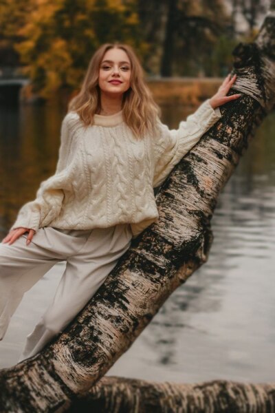 Enchanting Aura: Victoria, 19 y.o. from Kharkiv region, Ukraine — VeronikaLove