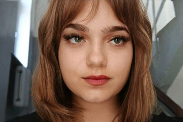 Enchanting Aura: Victoria, 19 y.o. from Poltava, Ukraine — VeronikaLove