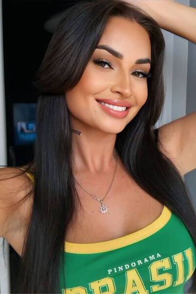 Serene Simona, 26 y.o. from No region, Lithuania with Brown hair — VeronikaLove