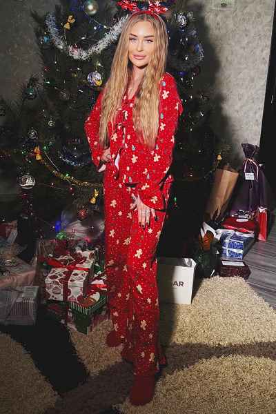 Enchanting Viktoria, 27 y.o. from Dnipro, Ukraine with Blonde hair — VeronikaLove