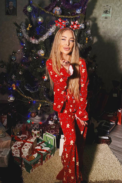 Enchanting Viktoria, 27 y.o. from Dnipro, Ukraine with Blonde hair — VeronikaLove