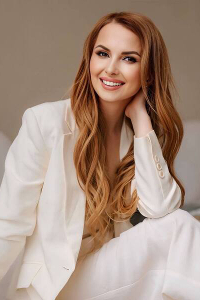 Mystical Allure: Marina, 36 y.o. from Uman, Ukraine — VeronikaLove