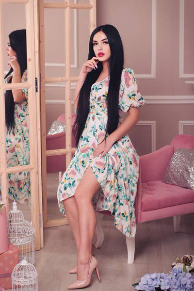 Angelic Grace: Victoria, 31 y.o. from Kyiv region, Ukraine — VeronikaLove