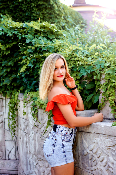 Enigmatic Charm: Alla, 38 y.o. from Cherkasy region, Ukraine — VeronikaLove