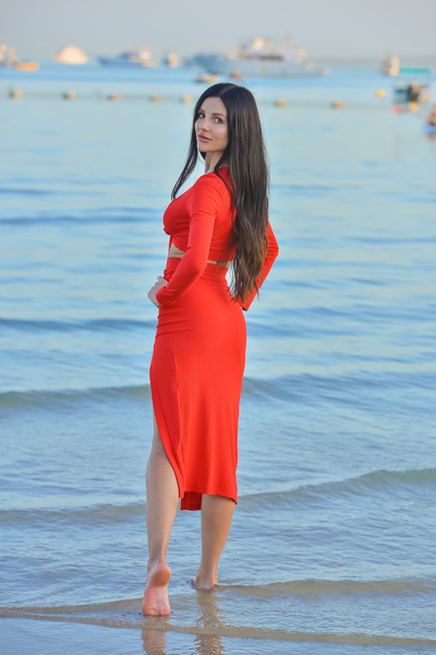 Enthralling Gaze: Inna, 37 y.o. from Dnipro, Ukraine — VeronikaLove