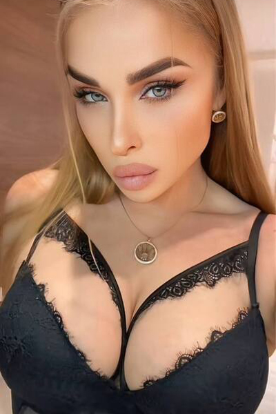 Charming Maria, 37 y.o. from Kyiv, Ukraine with Blonde hair — VeronikaLove