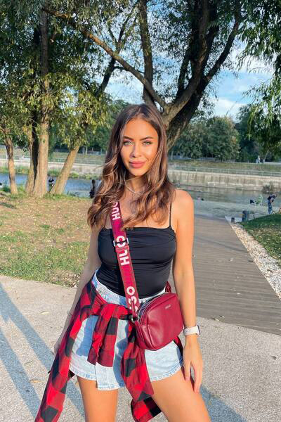 Mystical Presence: Anastasia, 31 y.o. from Kyiv, Ukraine — VeronikaLove