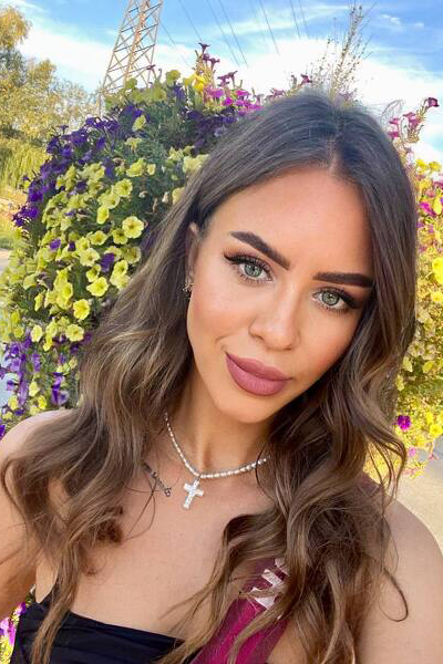 Mystical Presence: Anastasia, 31 y.o. from Kyiv, Ukraine — VeronikaLove