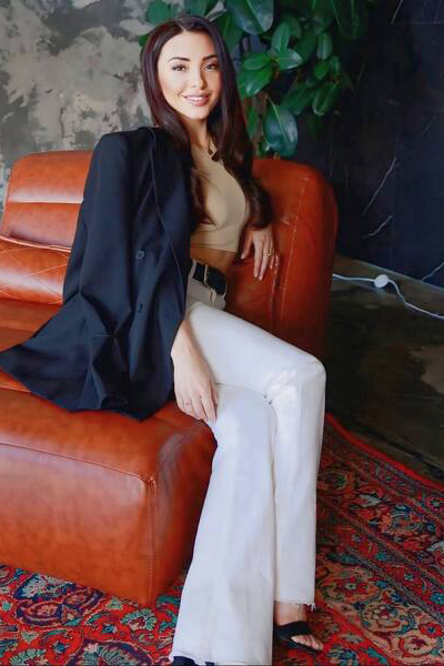 Charming Radiance: Zhanna, 40 y.o. from Texas, United States — VeronikaLove