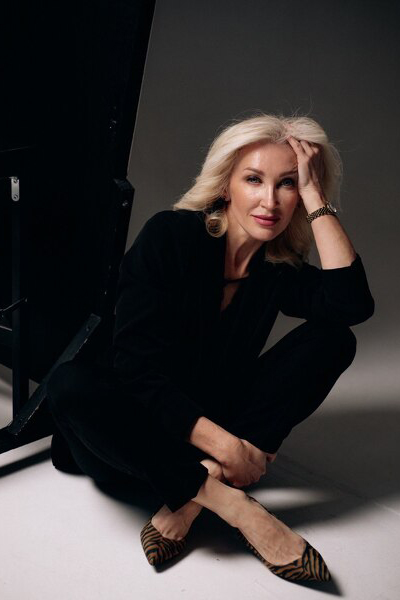 Captivating Beauty: Oksana, 51 y.o. from Kryvyi Rih, Ukraine — VeronikaLove