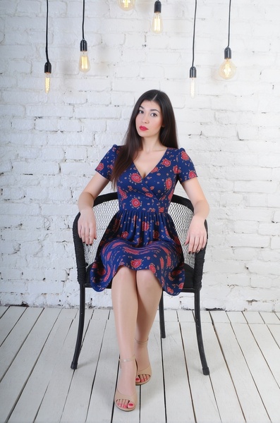 Elegant Nina, 31 y.o. from Ivano-Frankivsk, Ukraine with Brown hair — VeronikaLove