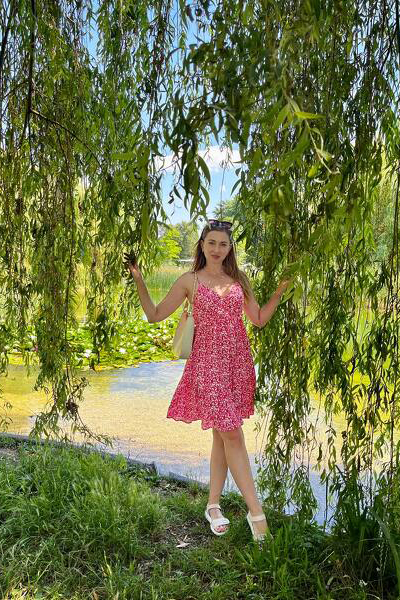 Enthralling Gaze: Anna, 35 y.o. from Nikopol, Ukraine — VeronikaLove