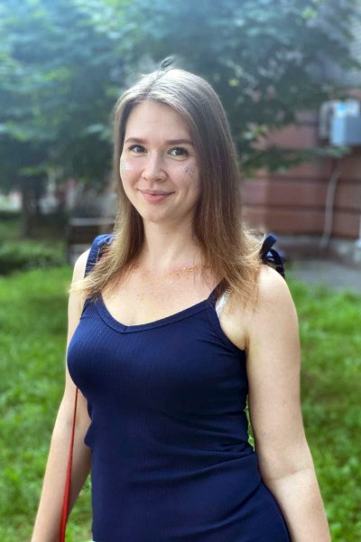 Captivating Elegance: Anna, 33 y.o. from Kyiv region, Ukraine — VeronikaLove