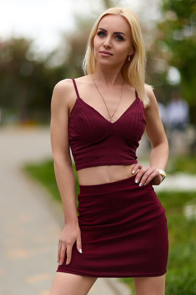 Alluring Presence: Lilia, 36 y.o. from Odesa, Ukraine — VeronikaLove