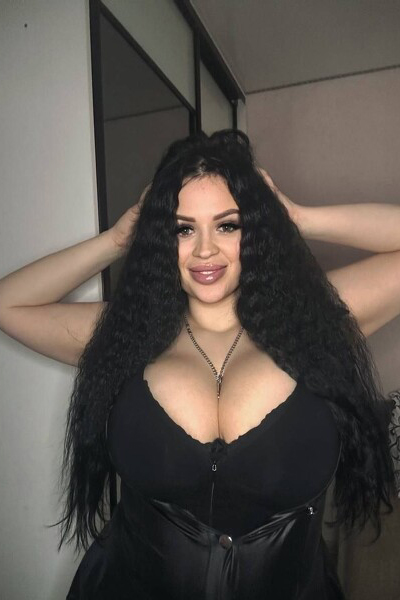 Sparkling Essence: Valeria, 28 y.o. from Chernihiv, Ukraine — VeronikaLove