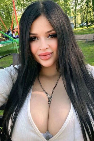 Sparkling Essence: Valeria, 28 y.o. from Chernihiv, Ukraine — VeronikaLove