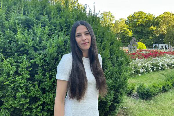 Enchanting Aura: Inna, 40 y.o. from Lodz, Poland — VeronikaLove