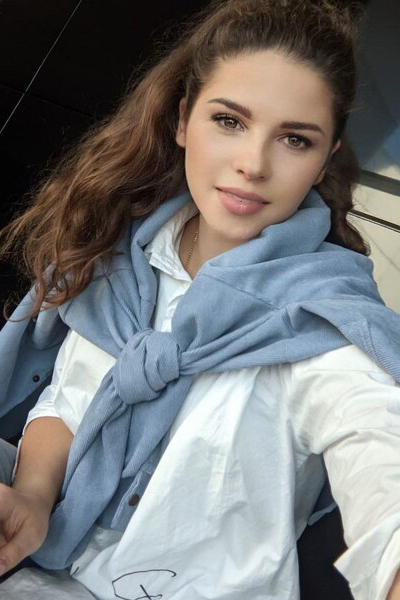 Captivating Anastasiya, 29 y.o. from Kyiv, Ukraine with Brown hair — VeronikaLove