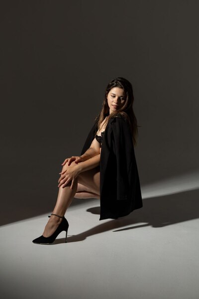 Captivating Anastasiya, 29 y.o. from Kyiv, Ukraine with Brown hair — VeronikaLove