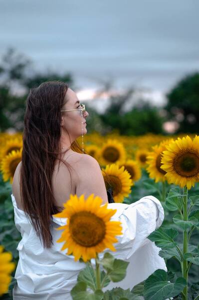 Dazzling Melaniya, 28 y.o. from Mykolaiv, Ukraine with Chestnut hair — VeronikaLove