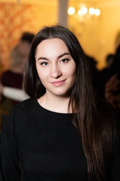 Dazzling Melaniya, 28 y.o. from Mykolaiv, Ukraine with Chestnut hair — VeronikaLove