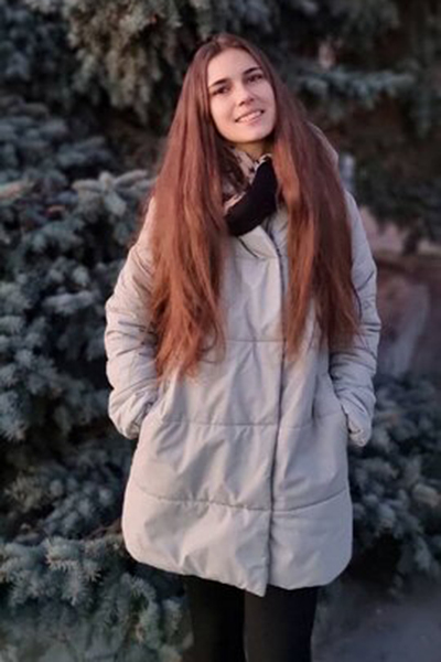 Elegant Olena, 25 y.o. from Mykolaiv, Ukraine with Chestnut hair — VeronikaLove