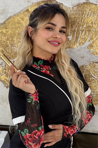 Divine Presence: Aleksandra, 33 y.o. from Kyiv, Ukraine — VeronikaLove