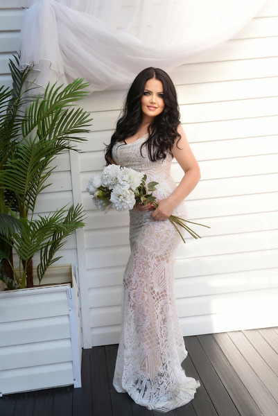 Dynamic Anna, 47 y.o. from Kharkiv, Ukraine with Dark-brown hair — VeronikaLove