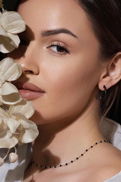 Joyful Bogdana, 23 y.o. from Kyiv, Ukraine with Brown hair — VeronikaLove