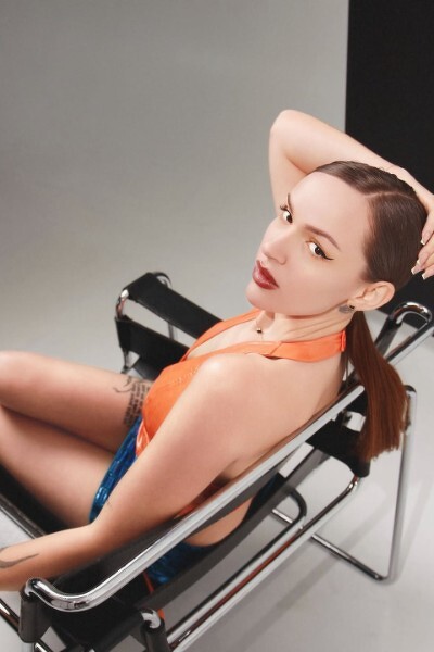 Joyful Bogdana, 24 y.o. from Kyiv, Ukraine with Brown hair — VeronikaLove