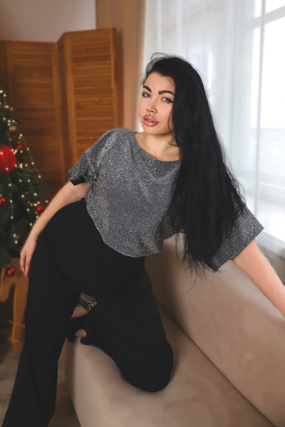 Captivating Beauty: Oksana, 31 y.o. from Mykolaiv, Ukraine — VeronikaLove