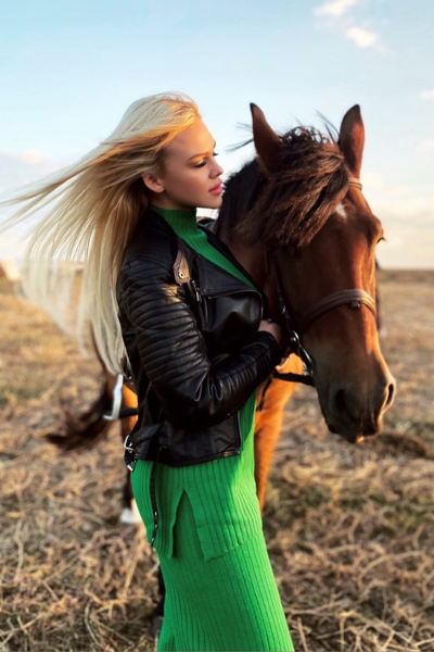 Ethereal Charm: Elina, 27 y.o. from Kyiv region, Ukraine — VeronikaLove