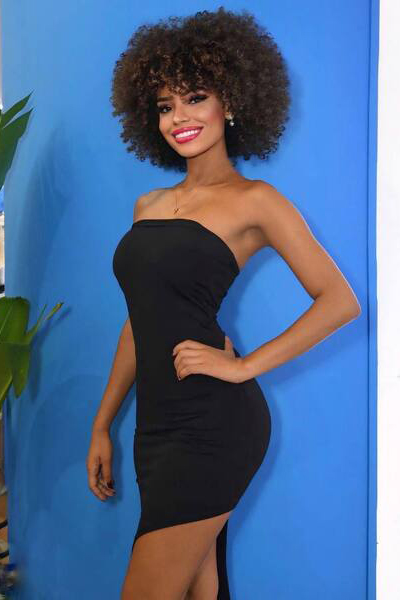 Charming Elisabete, 24 y.o. from Estado do Rio Grande do Sul, Brazil with Black hair — VeronikaLove