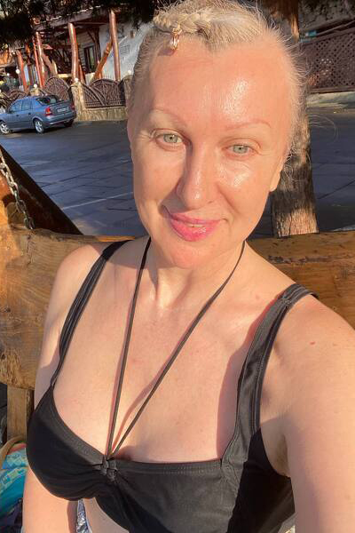 Captivating Radiance: Angelica, 59 y.o. from Ivano-Frankivsk, Ukraine — VeronikaLove