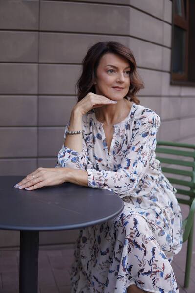 Graceful Charm: Larisa, 51 y.o. from Kremenchuk, Ukraine — VeronikaLove