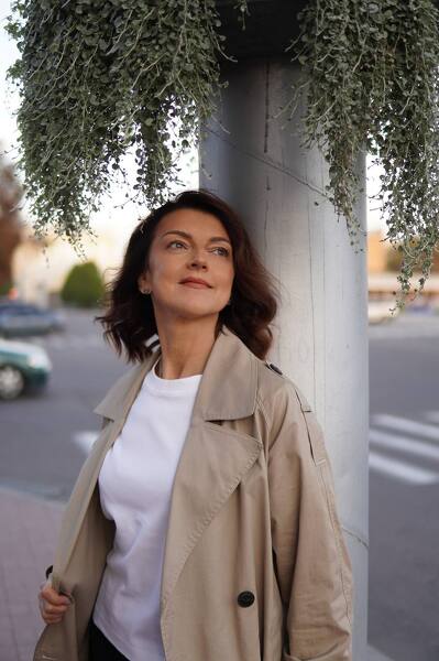 Graceful Charm: Larisa, 51 y.o. from Kremenchuk, Ukraine — VeronikaLove