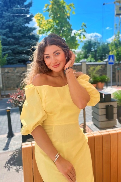 Vibrant Nadiia, 34 y.o. from Bila Tserkva, Ukraine with Light-brown hair — VeronikaLove