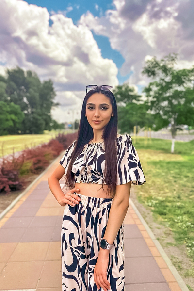 Graceful Charm: Alina, 24 y.o. from Cherkasy, Ukraine — VeronikaLove