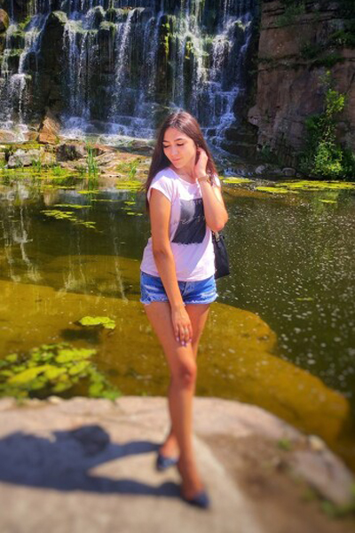 Graceful Charm: Alina, 24 y.o. from Cherkasy, Ukraine — VeronikaLove