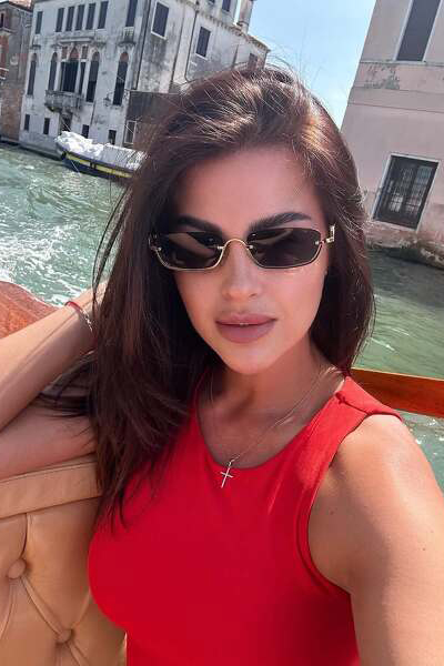Enigmatic Charm: Tatiana, 34 y.o. from Lviv, Ukraine — VeronikaLove