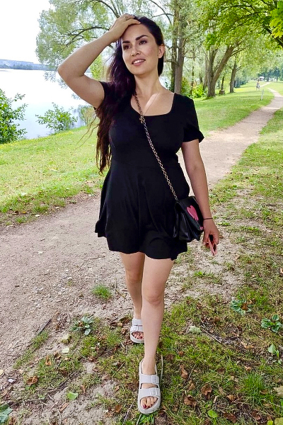 Enchanting Gaze: Kateryna, 32 y.o. from Paris, France — VeronikaLove